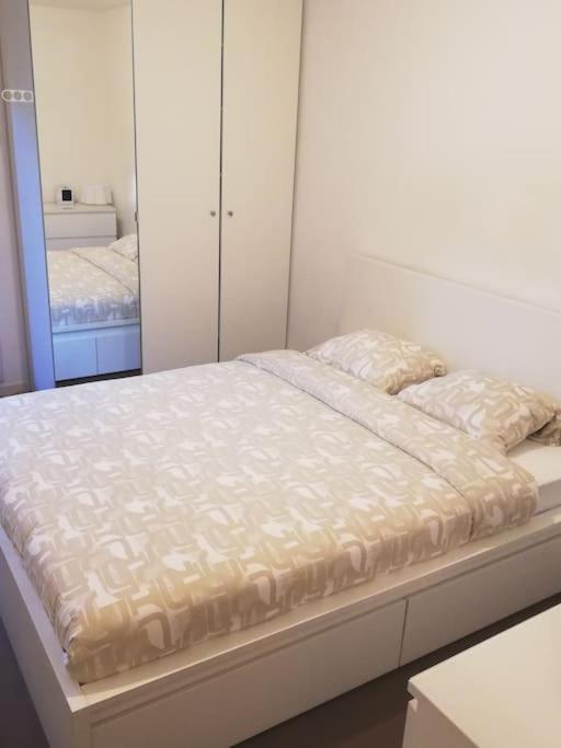 Joli Appartement Avec Jardin Et 2 Parkings Prives Argenteuil Dış mekan fotoğraf