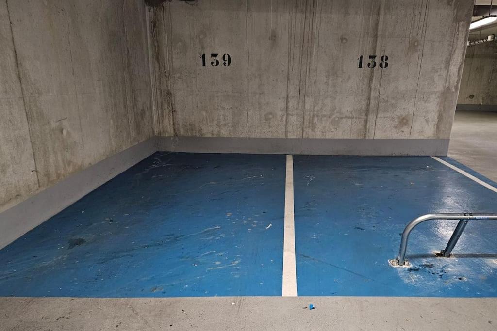 Joli Appartement Avec Jardin Et 2 Parkings Prives Argenteuil Dış mekan fotoğraf